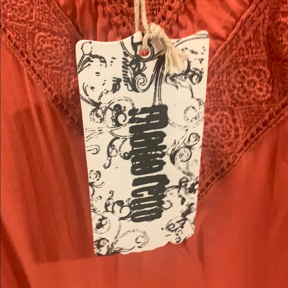 Monoreno tunic - Picture 10 of 10